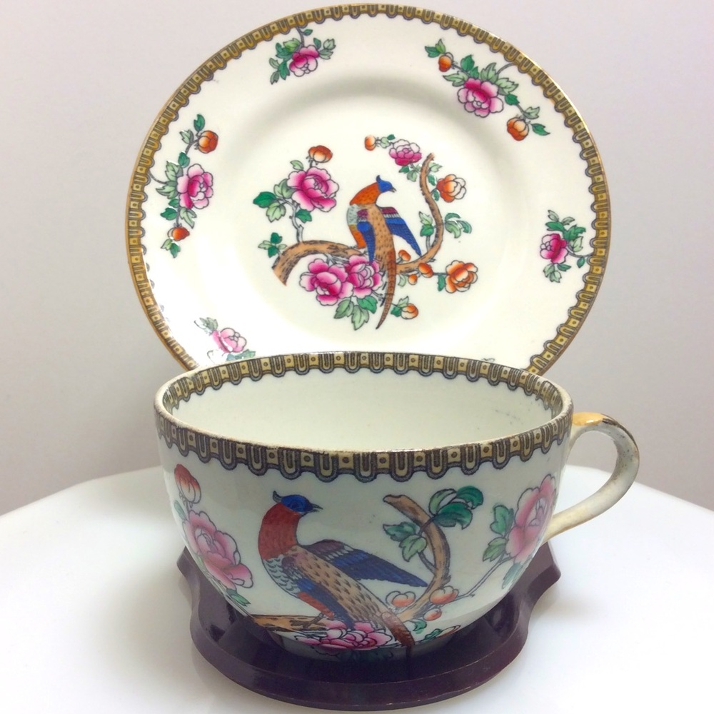 Antique Whieldon Ware ‘Pheasant’ teacup & saucer
